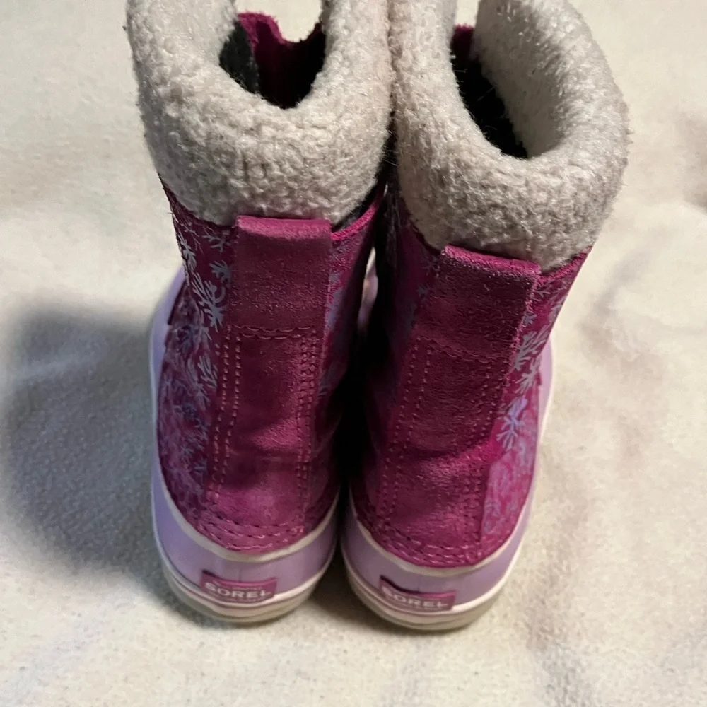 Sorel 73% lace warm