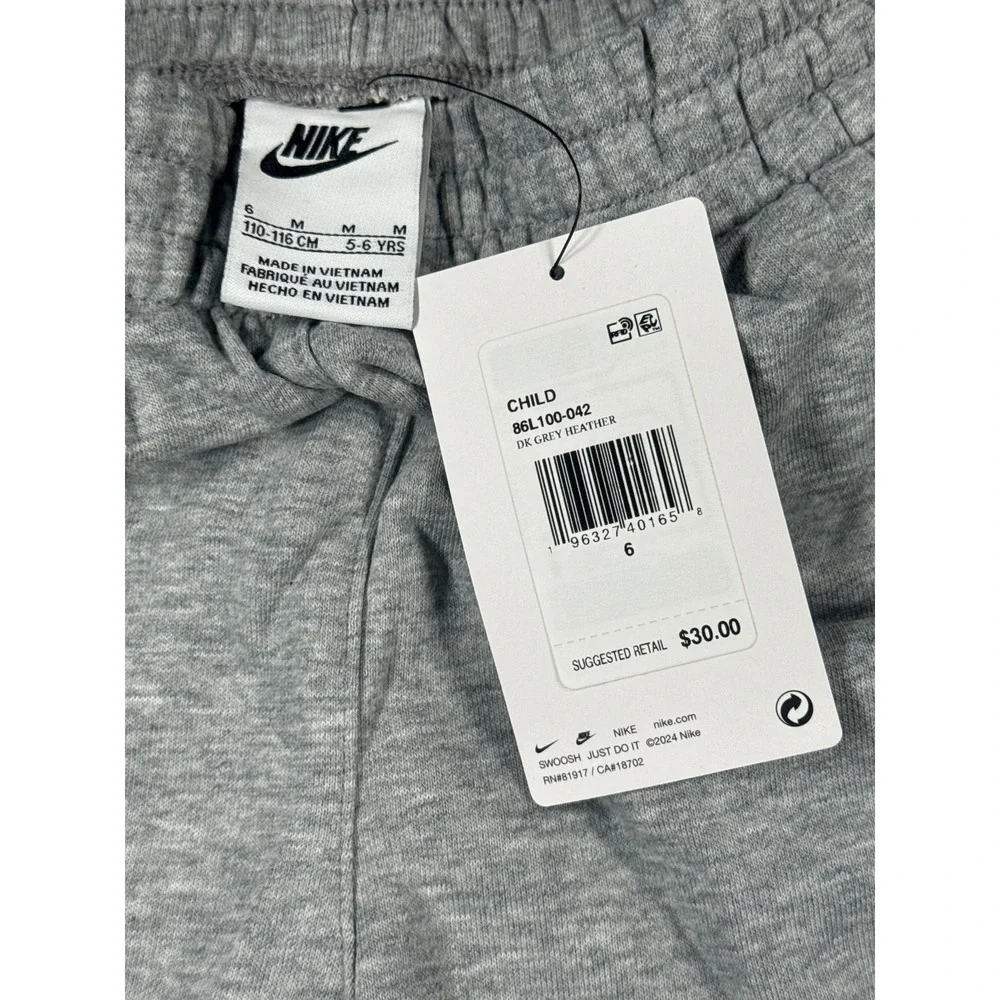 Nike sportswear shorts