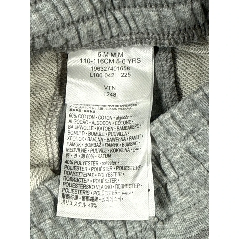 Nike sportswear shorts