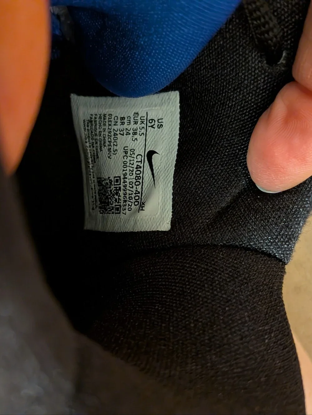 6 Y Nike KYRIE‎