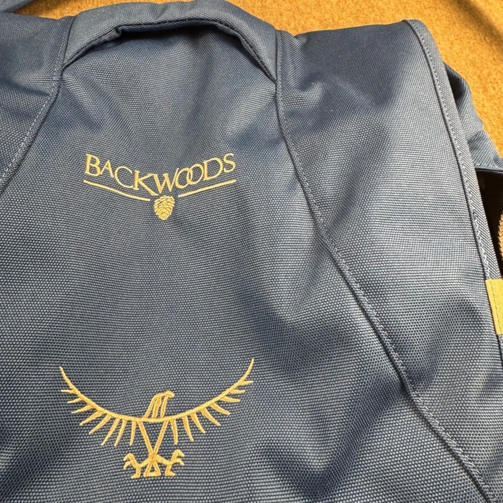OSPREY messenger bag