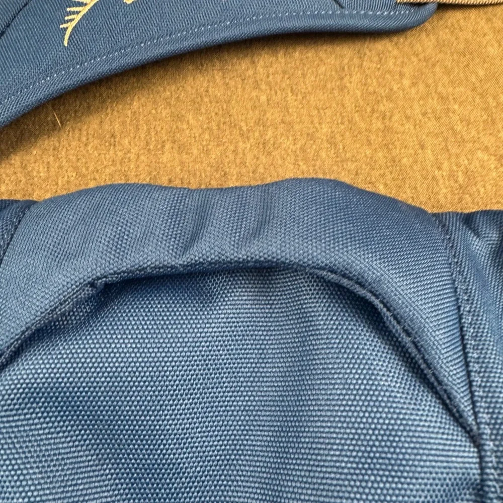 OSPREY messenger bag