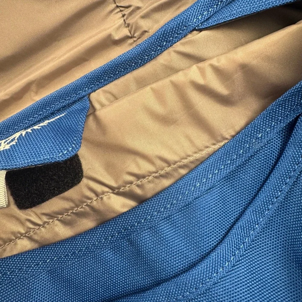 OSPREY messenger bag