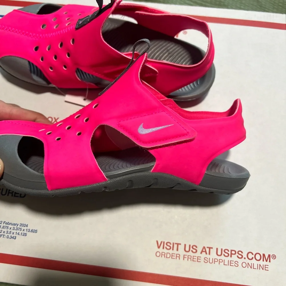Nike nwt little