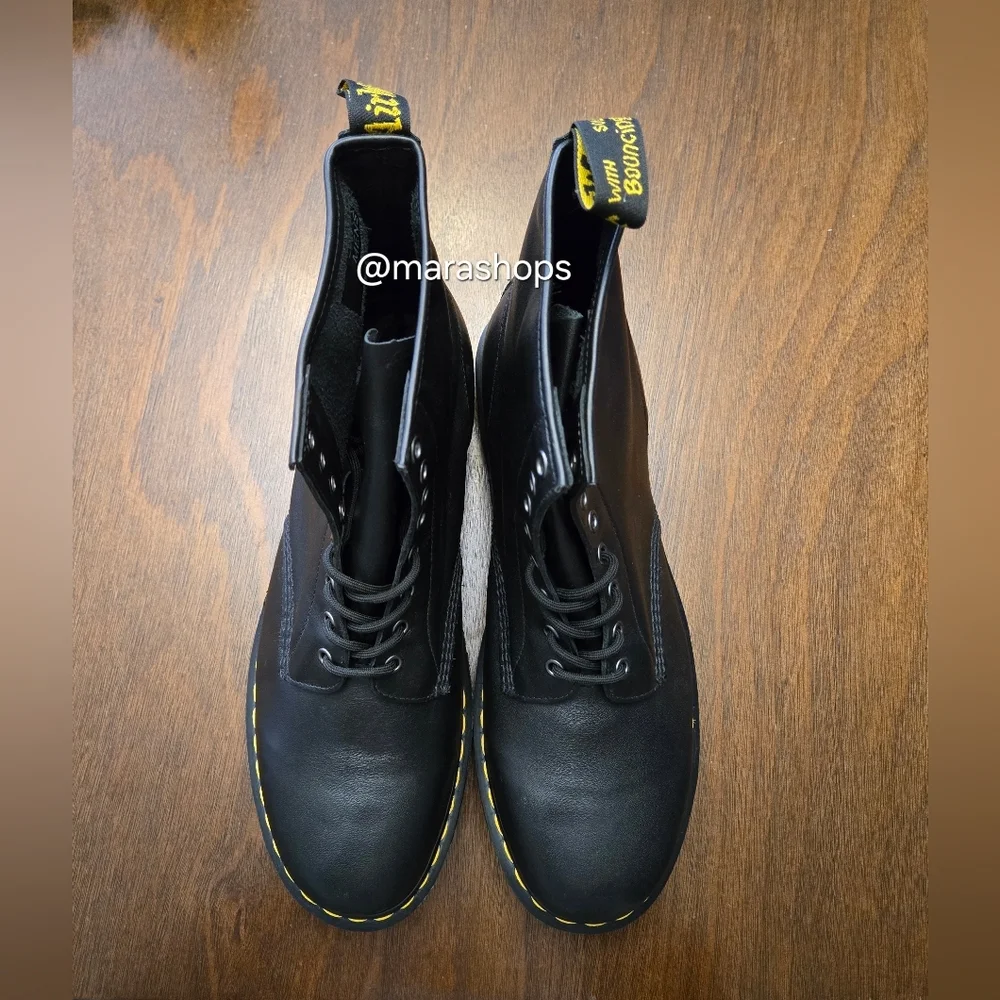 Dr. Martens new without
