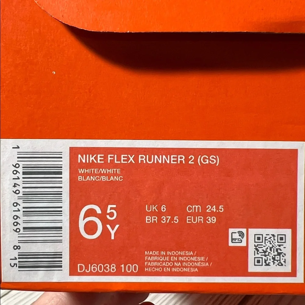 Nike Flex runner 2 Running Shoe Slip-On Sneaker white youth size 6.5Y DJ6038 100