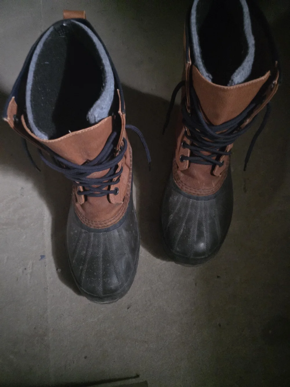 Six Pairs Of Men's Winter Boots. Size 14. All Insulated Or Waterproof.