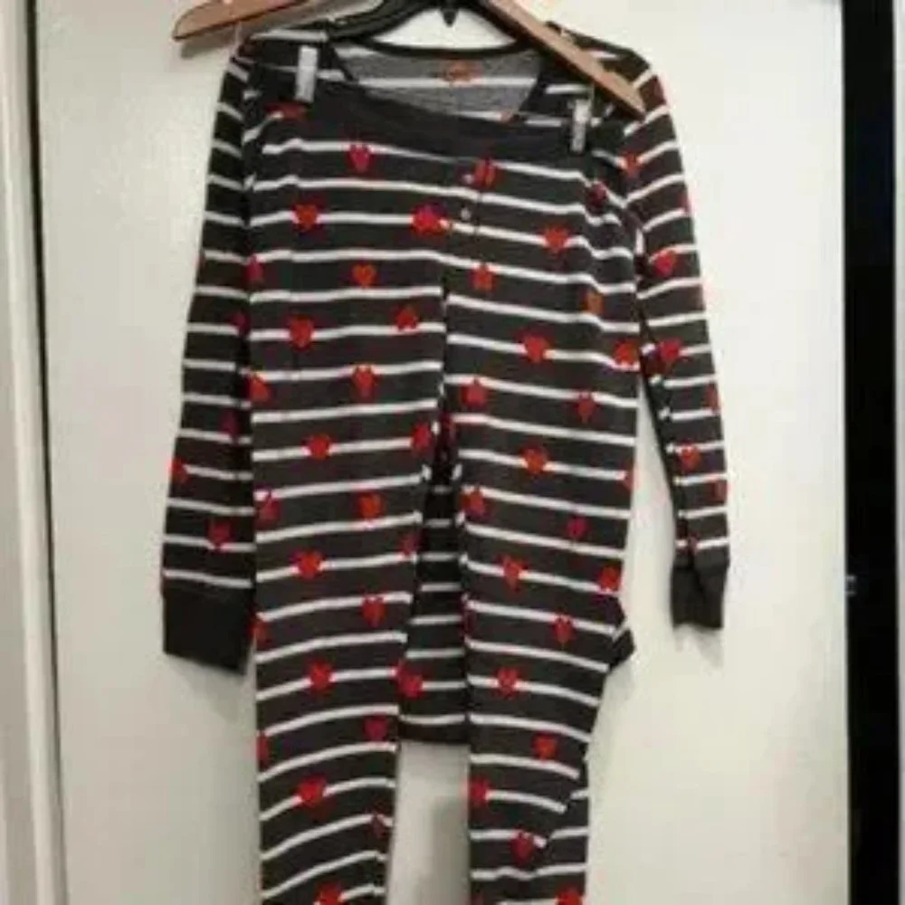 Heart-Themed‎ Maternity Pajamas by Old Navy Size Medium (Gently-Used)