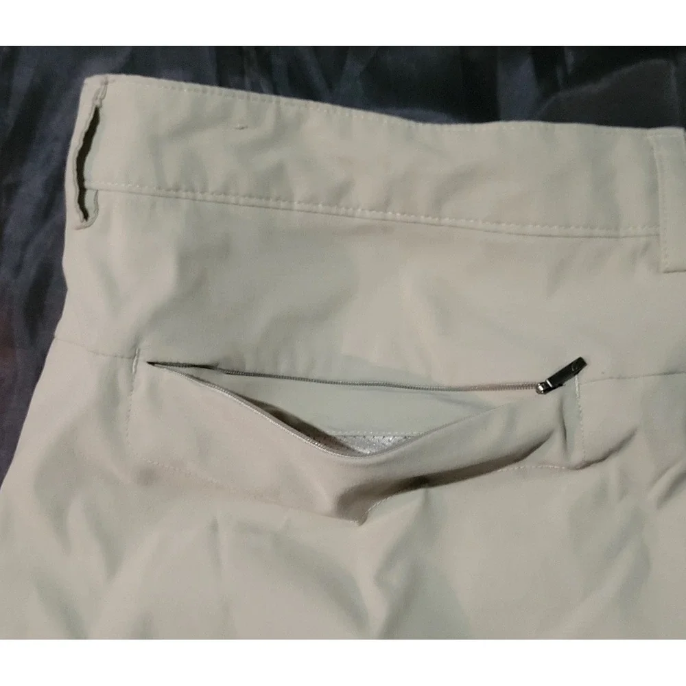 The North Face Rockaway Shorts Men's 40 Quick Dry Nylon‎ Stretch Beige NF00CE6K
