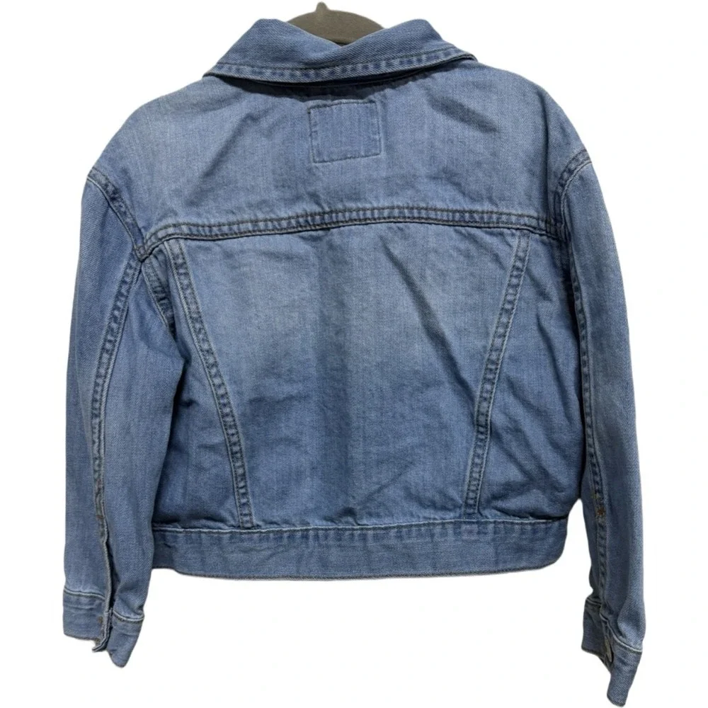OshKosh Bgosh button length brand