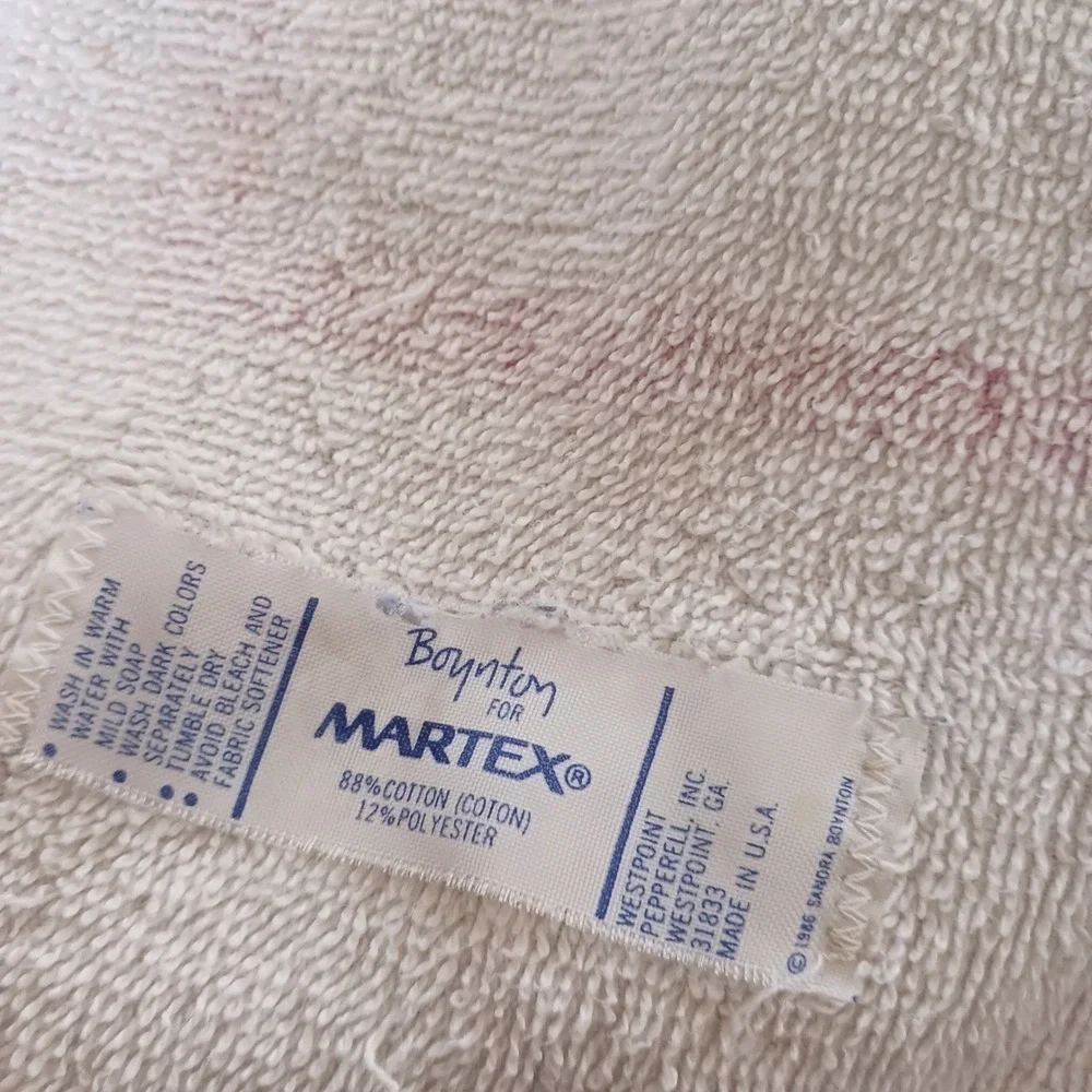Sandra Boynton written linens1 piece