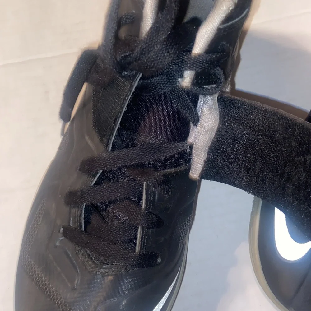 Nike these black