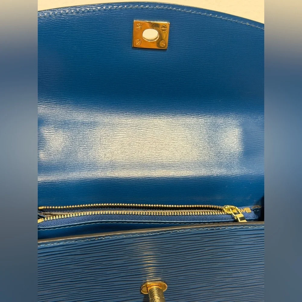 Louis‎ Vuitton Epi Leather Malesherbes