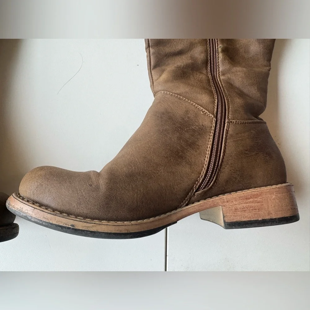 Corkys 🛍️item name