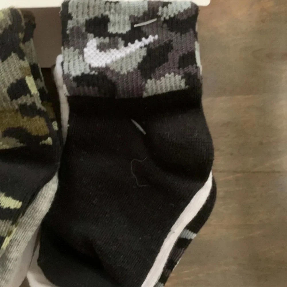Nike camo 5% socks