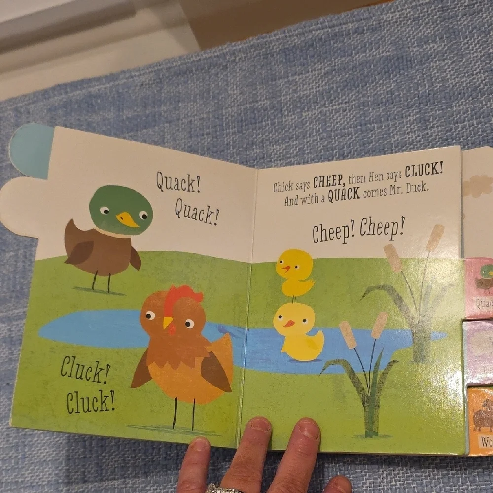 Babytown Noisy Farm Interactive Book - Pink