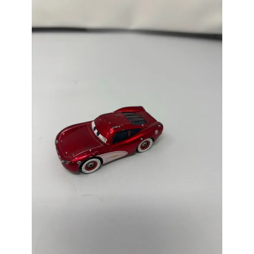 Lot 4 Disney Pixar cars
