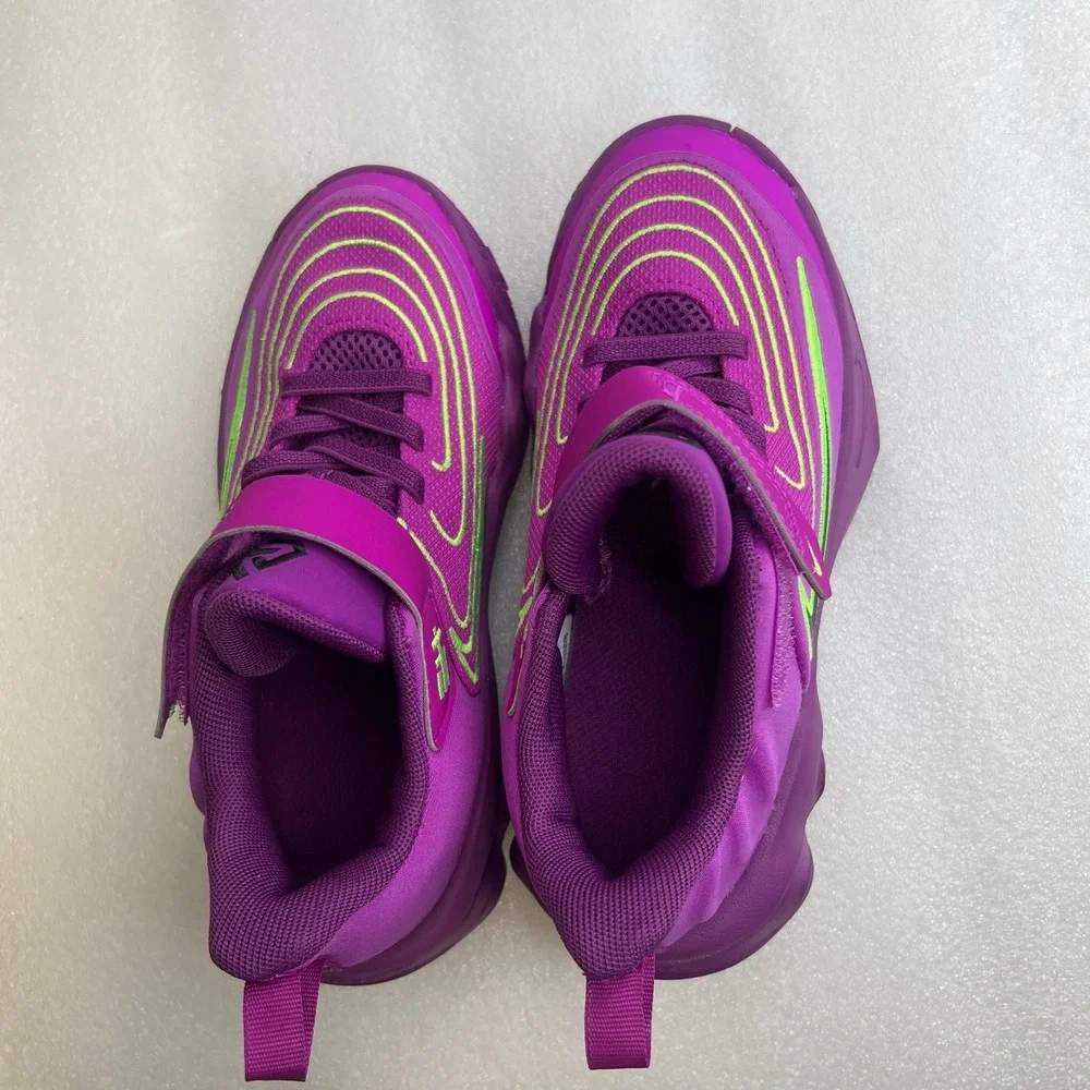 Nike kids hyper