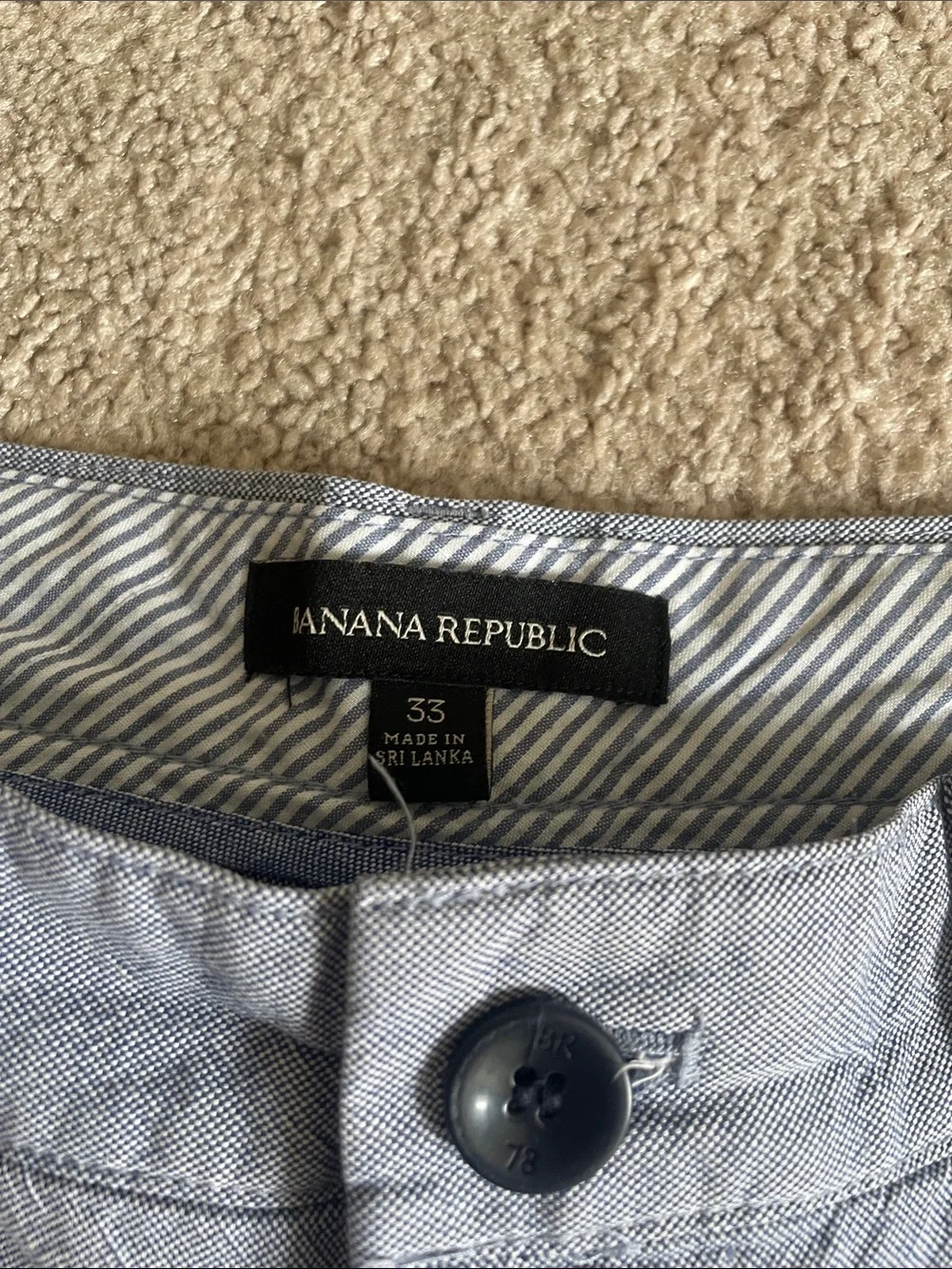 Banana Republic blue flat
