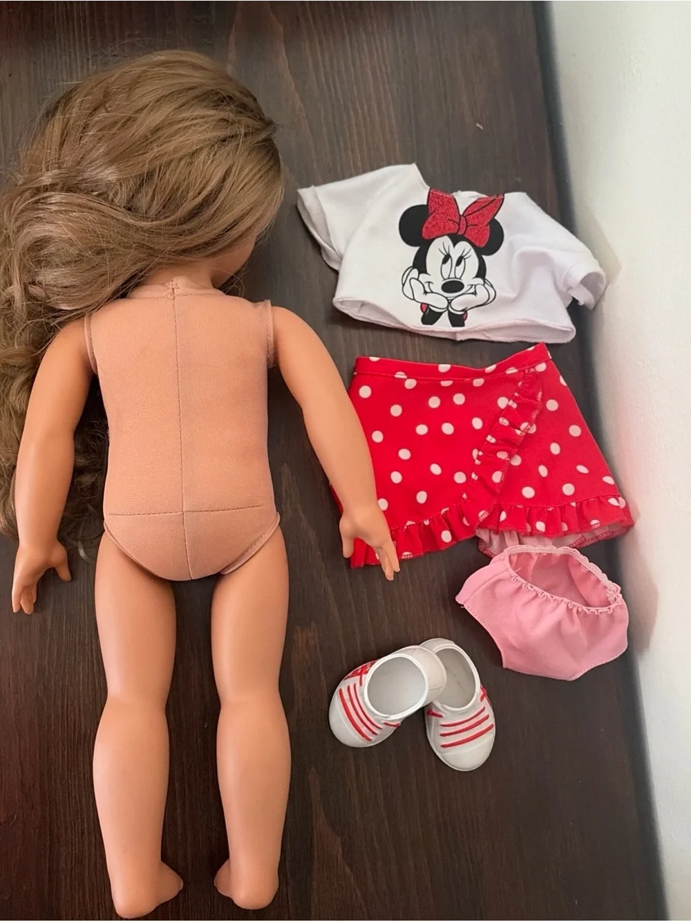 Disney bow completes playful