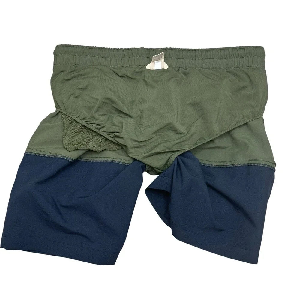Duluth Trading Co co large approximate