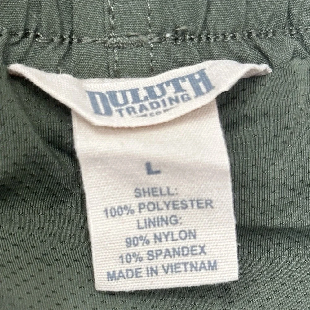 Duluth Trading Co me pockets lined
