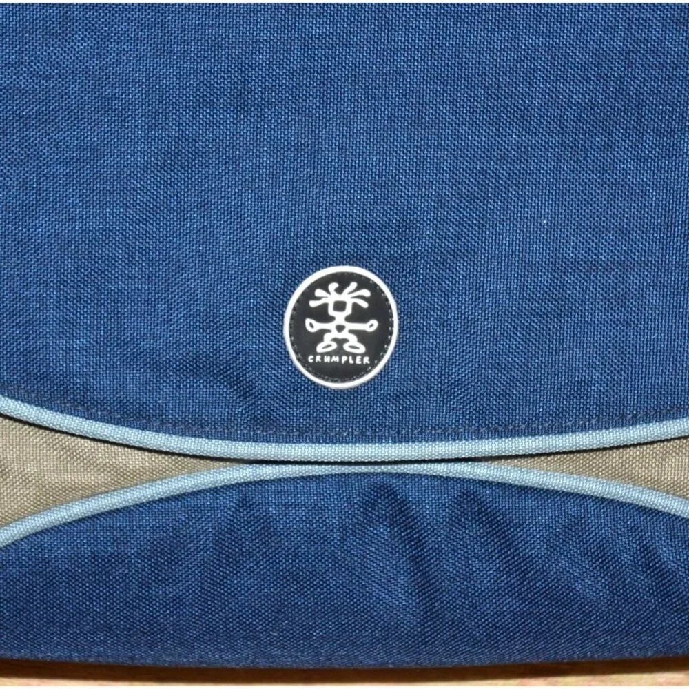 Crumpler stylish durable