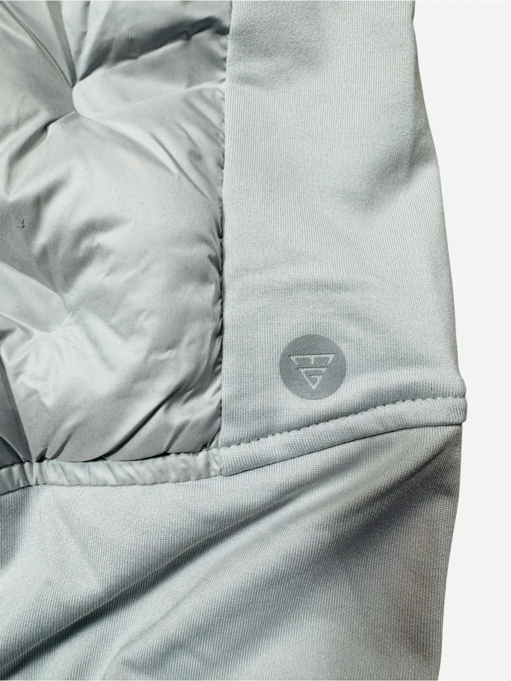 Maelreg water resistant