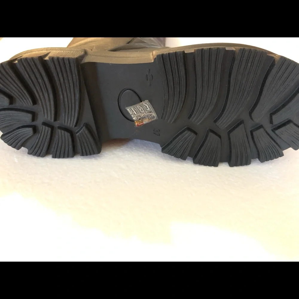 Free People chunky platform