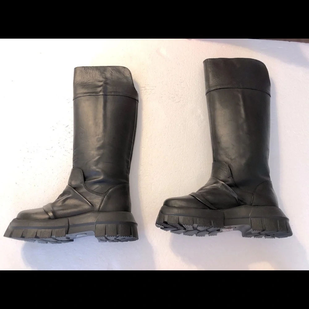 Free People chunky platform