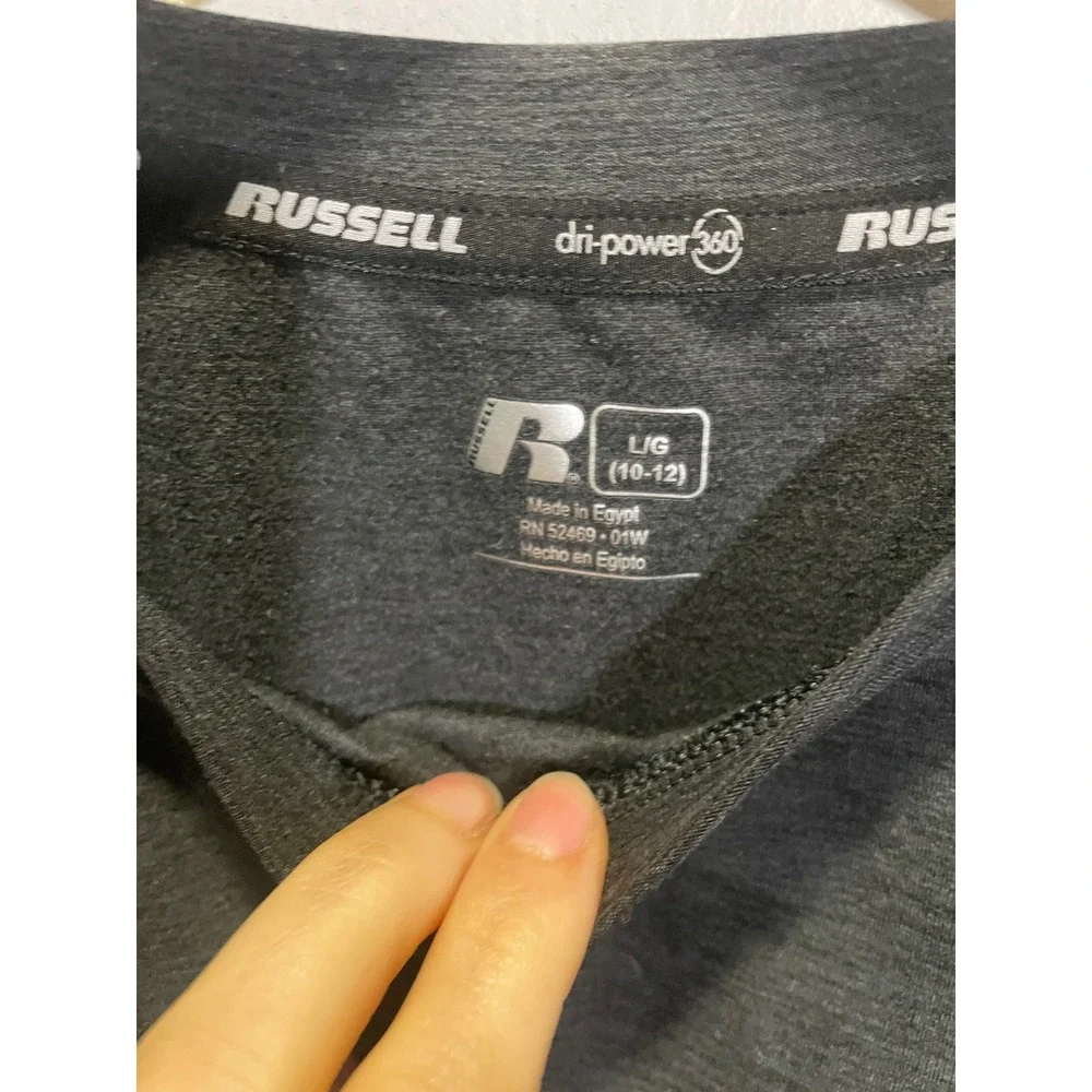 Old Navy offers sleeve open