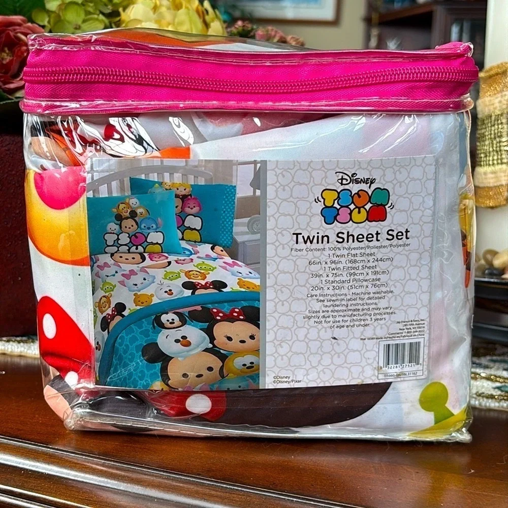 Brand New Disney Tsum Tsum Twin Sheet Set & Superhero Stitch 8