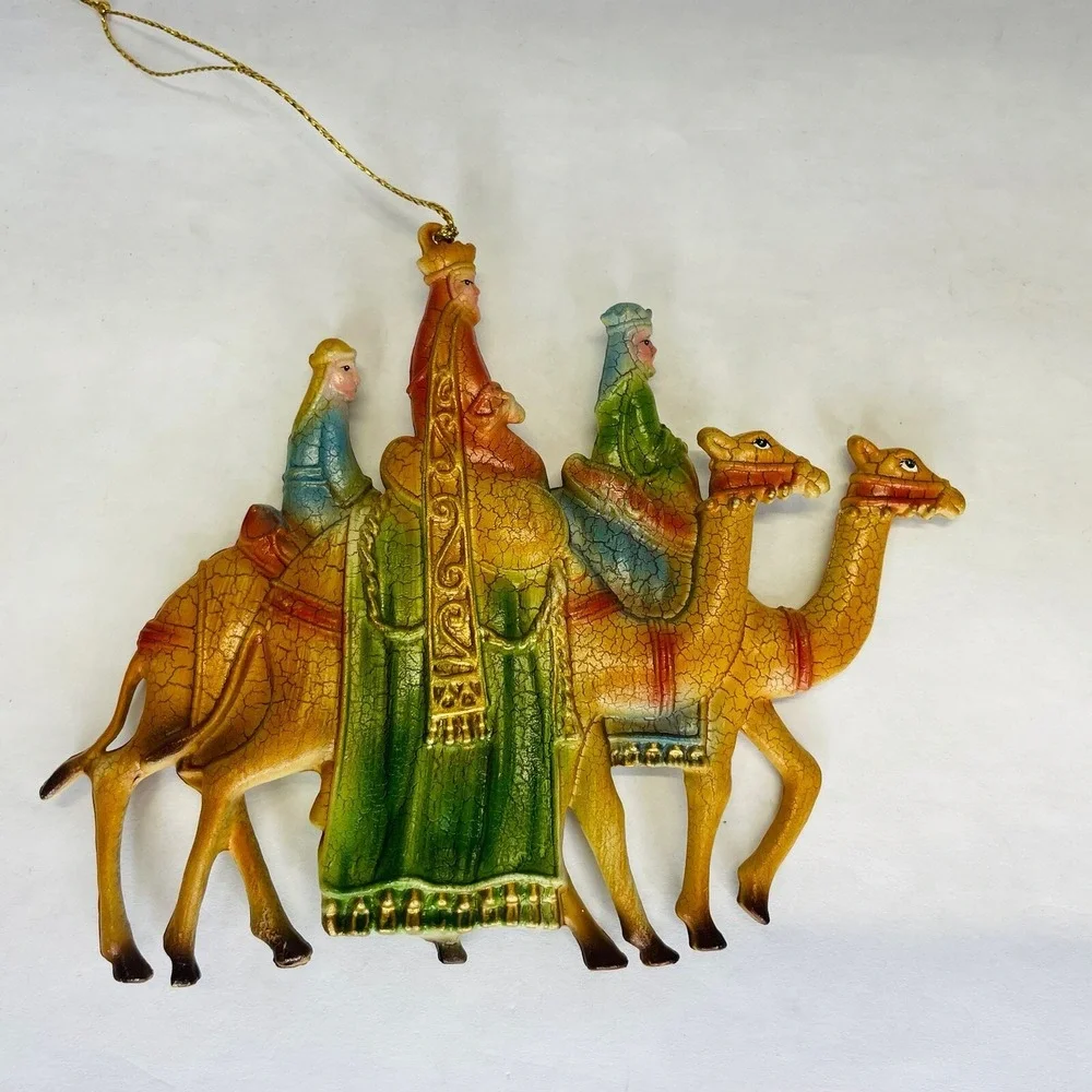 Vintage Christmas Hard Plastic Ornaments 3 Wise Men On Camels Nativity & Angle‎