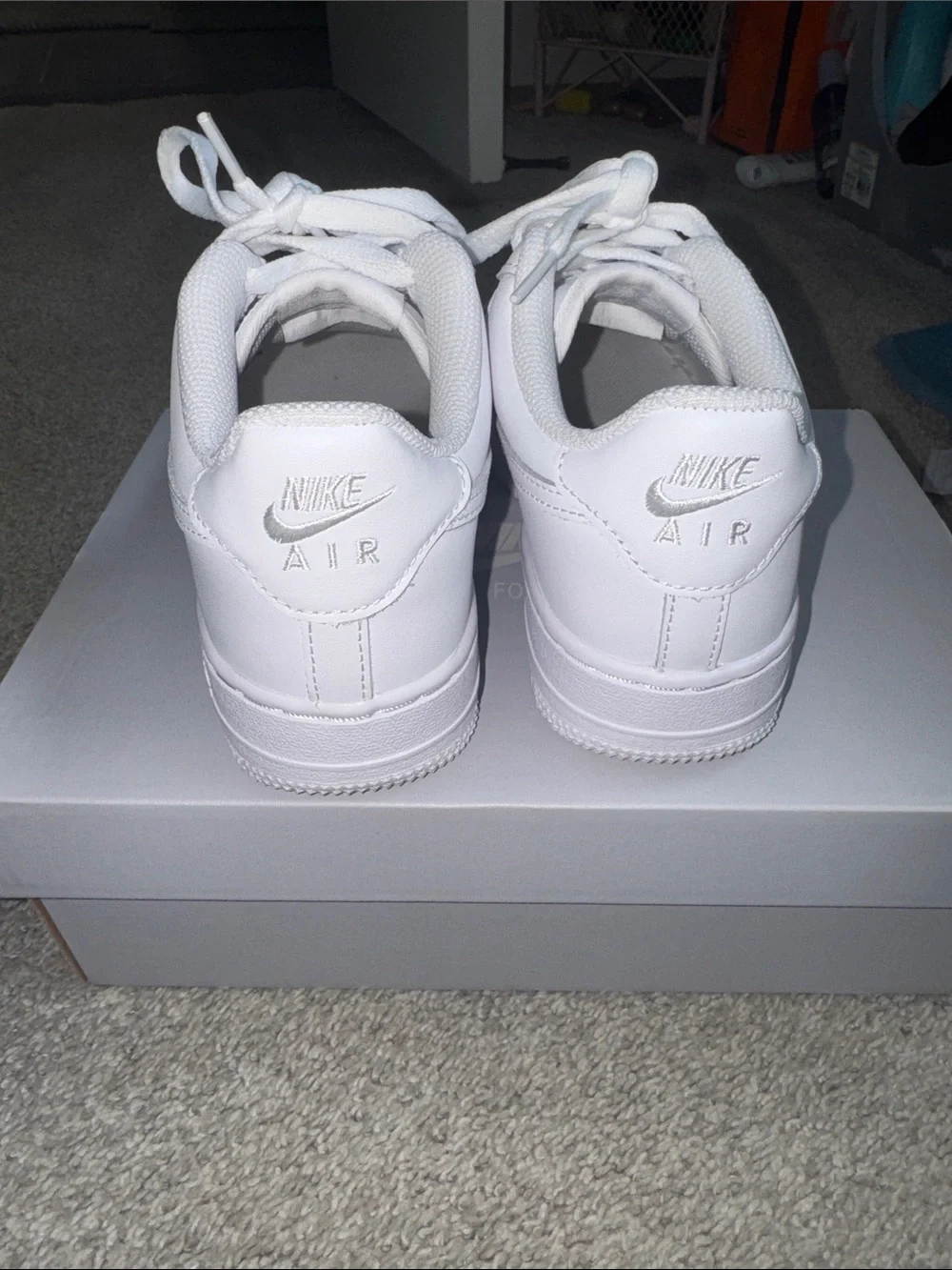 Nike top sole low