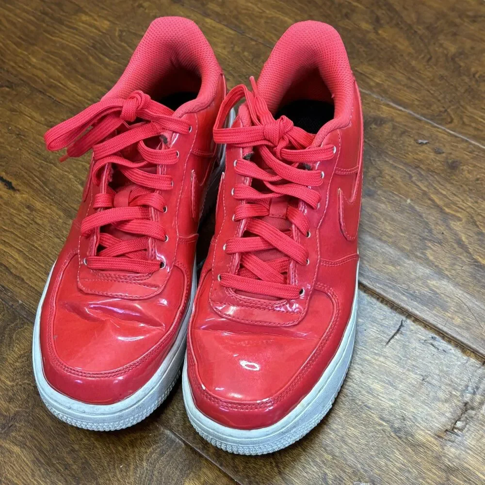 Nike patent branding shows