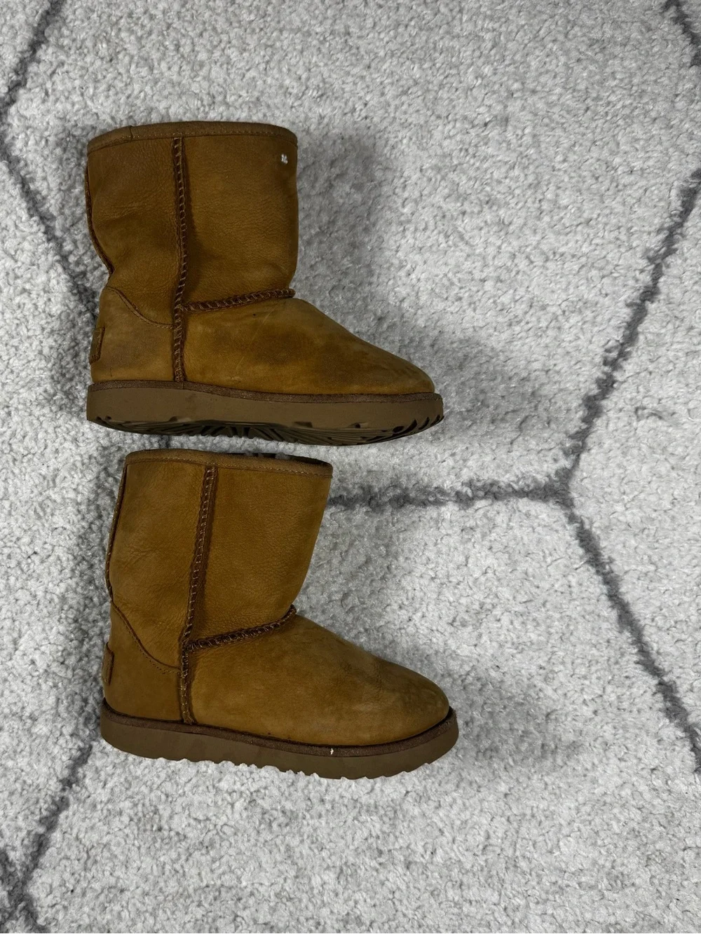 UGG Chestnut Kids Shearling-Lined Booties
