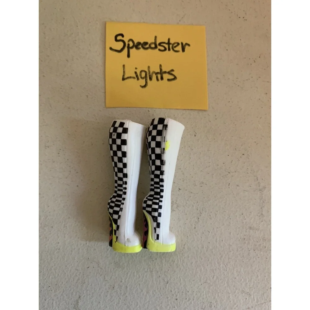 LOL SURPRISE OMG SHOES BOOTS SPEEDSTER LIGHTS WHITE BLACK CHECKERED DOLL‎ SHOES