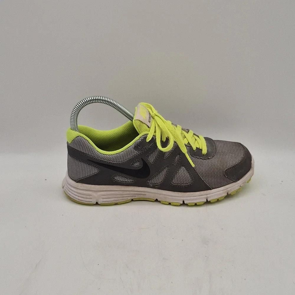 Nike brand type