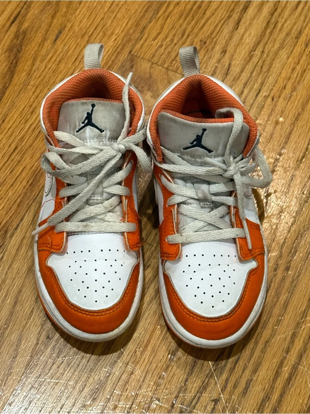 Nike Air Jordan 1 Mid SE 