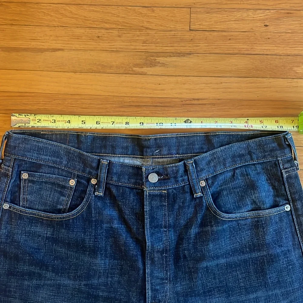 Levi’s 501 Cutoff Jean Denim Shorts Raw Hem