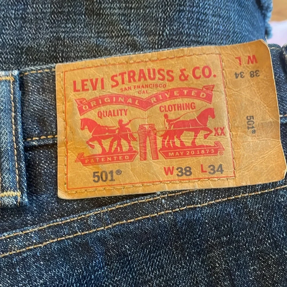 Levi’s 501 Cutoff Jean Denim Shorts Raw Hem