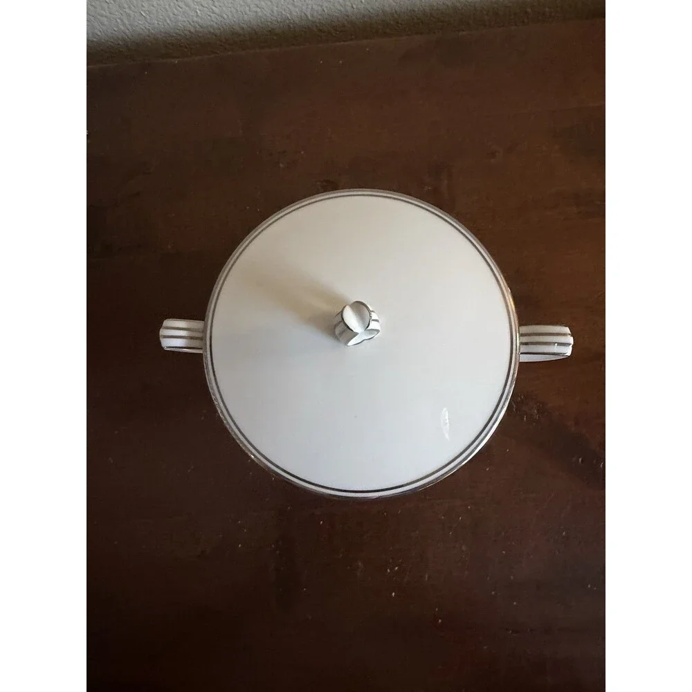 Noritake measurements pet table
