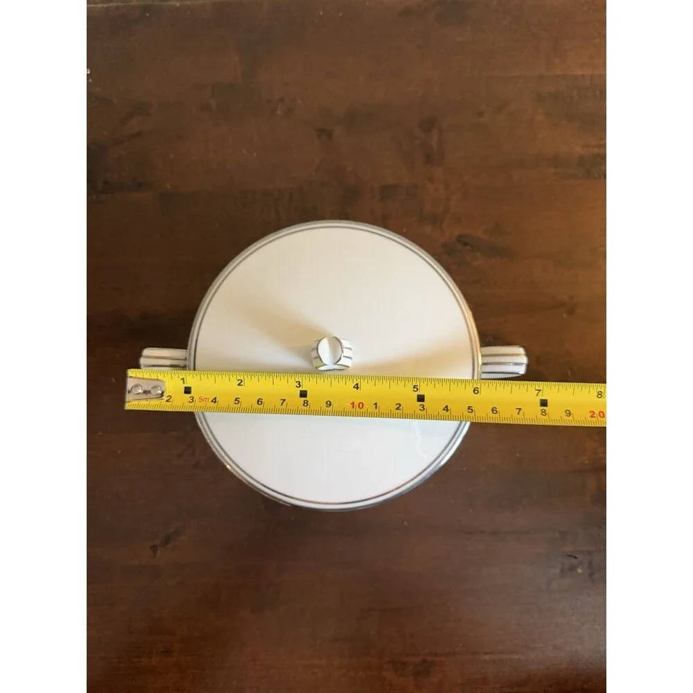 Noritake material includes