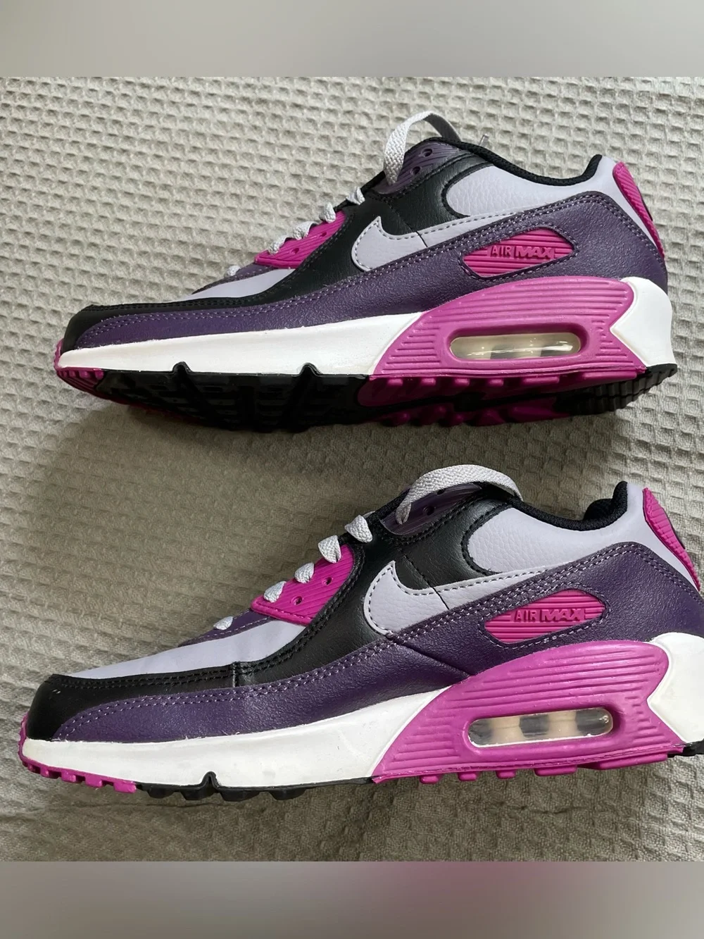 Nike kids air