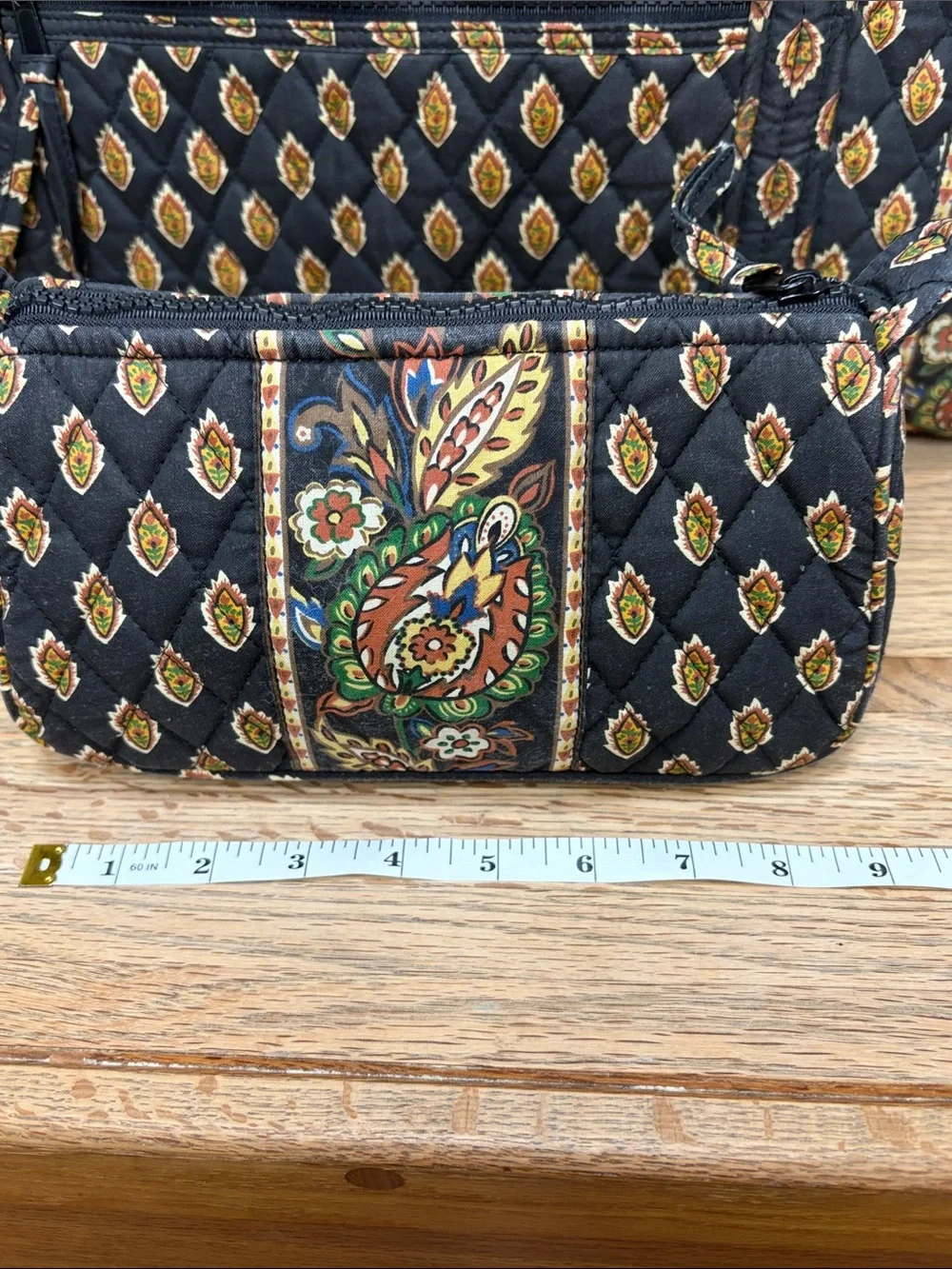 Maggib black quilted