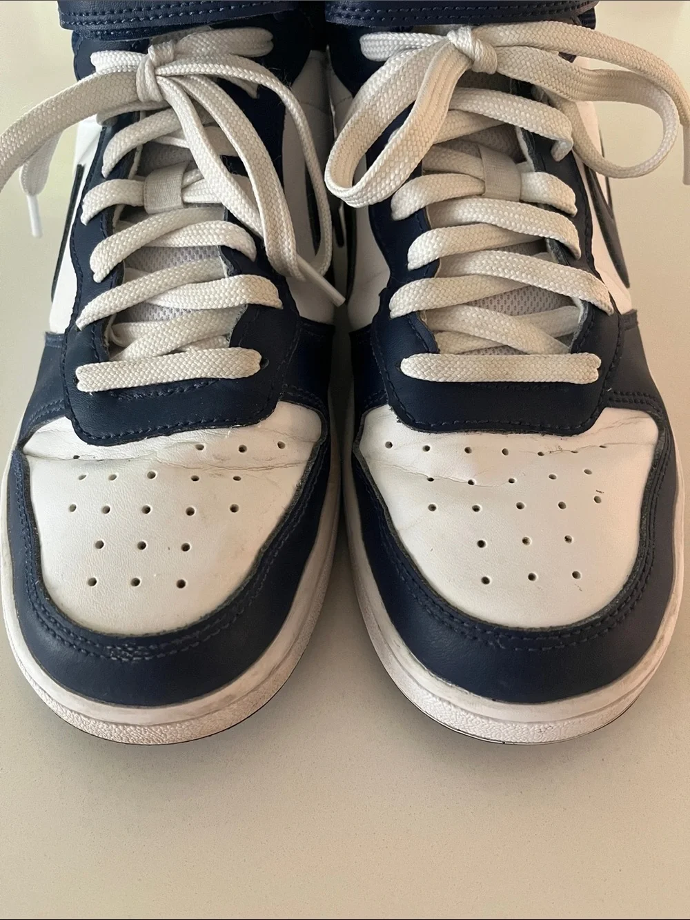 Nike boys court