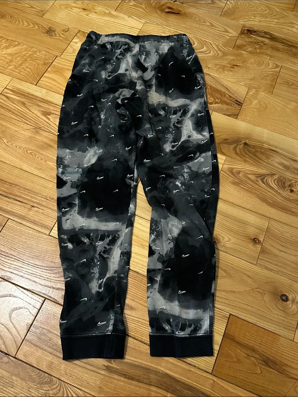 Nike boy’s jogger