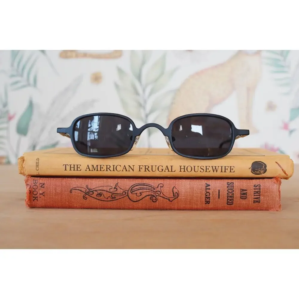 Unbranded these have