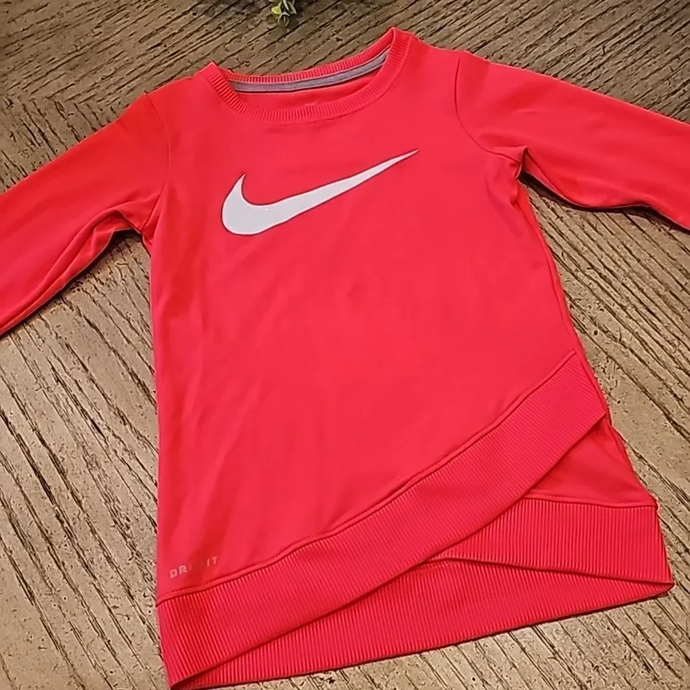 Nike crew neck sweater size 4 XS dri-fit