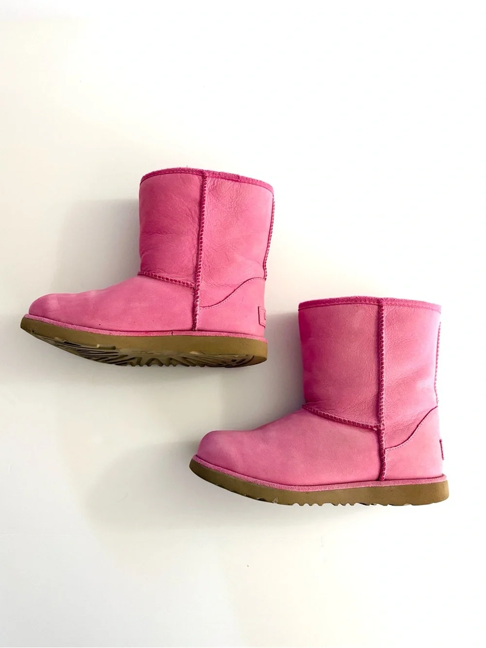 UGG uggs big